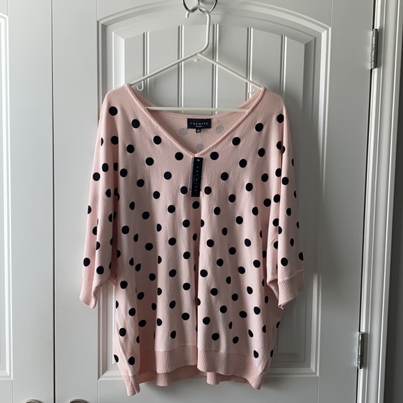 Premise Sweaters - Premise Woman Pink V Neck Polka Dot Sweater